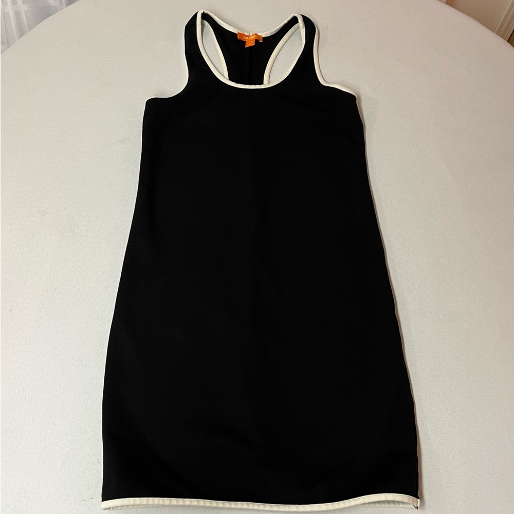 2/$20 - Halter Back Black & White Casual Summer Dress  / Resort Wear / XS - Picture 2 of 7